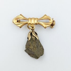 Vintage gold tone bow brooch pin with dangle stone